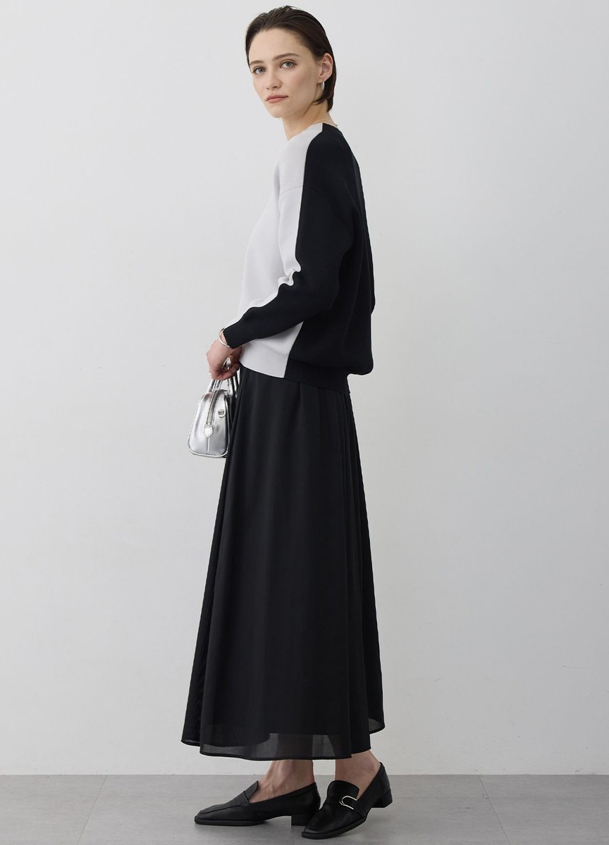 混棉V領拼色針織上衣